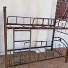 اثاث سرير