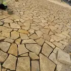 حجر عشوائي قشر الجبل