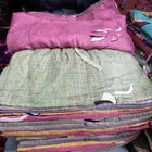 قمصان روز نسائية