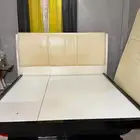 غرفة نوم نظيفة للبيع بسعر ممتاز