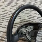 طاره هايلكس الون رصاصي مع القطا الخلفي حقها.