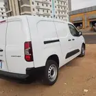 تأجير سيارات