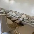 كنب جديد الم يستخدم 5 8 مع ستة طاولات مع الستاير