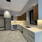 شقة للايجار في الحمراء ( الشبيلي ).