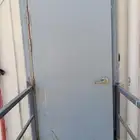 سلم طوارئ وأدوات سلامه ومكيفات متنوعه