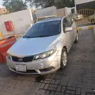 للبيع كيا سيراتو 2012