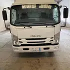 للبيع 2 سيارة دينا ايسوزو   و واحد رافعة شوكة فور كليفت