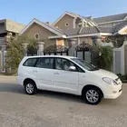 للبيع تويوتا انوافا موديل 2006