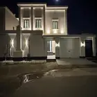 فله للبيع تصميم نيو كلاسيك موقع مميز