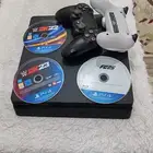 بلاستيشن 4جديد شرط استخدام ثلاث شهور بس