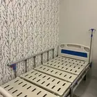 سرير طبي كهربائي