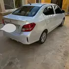 متسوبيشي اتراج. 2021
