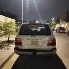 لاند كروزر 2001.