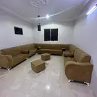 للبيع اثاث كنبات طقمين ومطبخ وكراسي ونجف