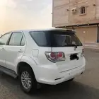 سيارة جيب فورتشنر 2015 جير أوتوماتيك أربعة سلندر بدون دبل