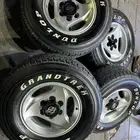 جنوط سنبوسه مقاس 16 مع كفرات دنلوب مقاس 275 70 16