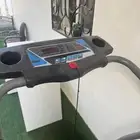 سير رياضي شغال على الشرط