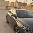 ثلاث سيارات جيلي 23