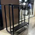 استاند عرض للملابس