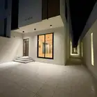 شقه ارضيه تصميم مودرن حوش واسع
