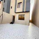للبيع شقه دور ارضي بايكه سياره 6 غرف تشطيب مودرن