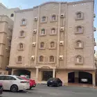 شقة للايجار 3 غرف مؤثثة بالكامل اثاث نظيف في المروة