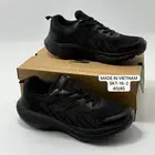 حذاء رياضي رجالي من ماركة سكيتشرز