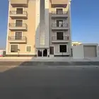 ادوار متكرره فاخرة للبيع بحي الصفا بمداخل خاصه وحوش للأرضي