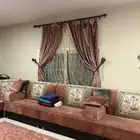 كنب كبير وكامل مع كل ملتزمات المجلس