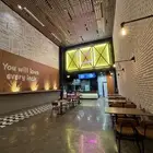 مطعم شاورما جاهز للتقبيل