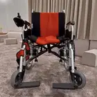 عربة كهربائيه