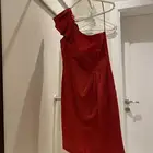 فستان جديد ماركة بريطانية