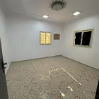 شقة كبيرة شرق المطار للايجار