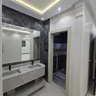 دور للبيع في حي الجنادرية بسعر مغري