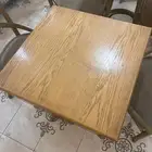 طاولات طعام بشكل مميز تراثي