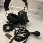 سماعة رأس RAZER مع الذاكرة والاسلاك. اصليه وجديدة ب 200