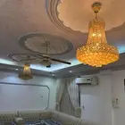 ثريا شبه جديدة نظيفة العدد 2 كبيرة على السوم قابل للتفاوض