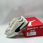 شوزات للبيع اديداس نيوبلانس فندي