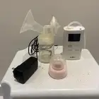 جهاز شفط للرضع بحاله جيده