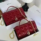 شنط ديور متوفر احجام السعر شامل التوصيل للمنزل