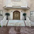 فله للبيع بالأزهري مطل على ممشى بئر عثمان والمزرعة