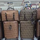 طقم حقيبة سفر