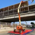 رافعات للايجار