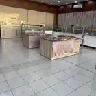 مخبزوحلويات للتقبل شارع كريم العطيات بغراضهاكامله موقع ممتاز
