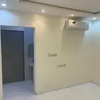 شقه للايجار حي تنال الرمال راكب مطبخ ومكيفات