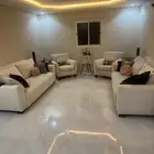 كنب ايكيا مرتب ونظيف جدا جدا خالي من اي عيوب