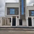 للبيع دور ارضي بحوش مدخل سيارة احد رفيدة حي النهضة