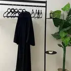 للإيجار علاق عبايات الرياض