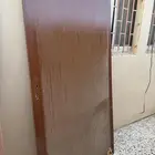 ابواب خشب وباب حديد