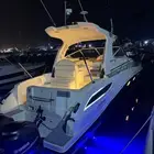 يخت لرحلات بياضه وخور سعود
